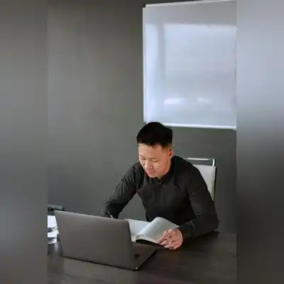 唐雅辰
